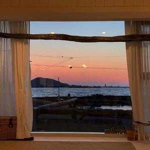 求爸爸的大鸡巴操了小穴喷水
