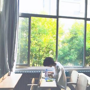 三级全黄60分钟以上
