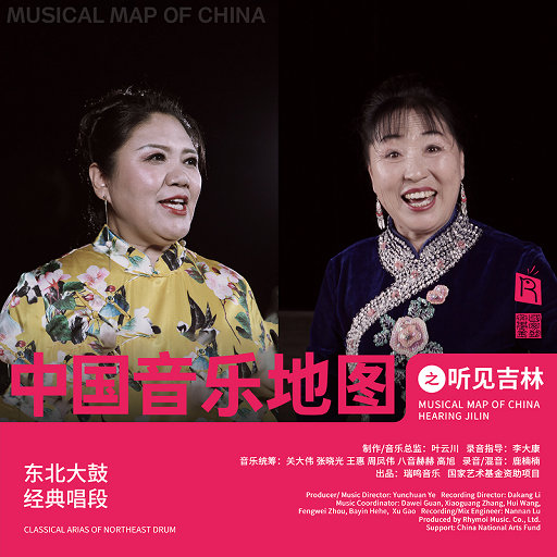 帆布鞋碾精用脚磨男生的要害故事
